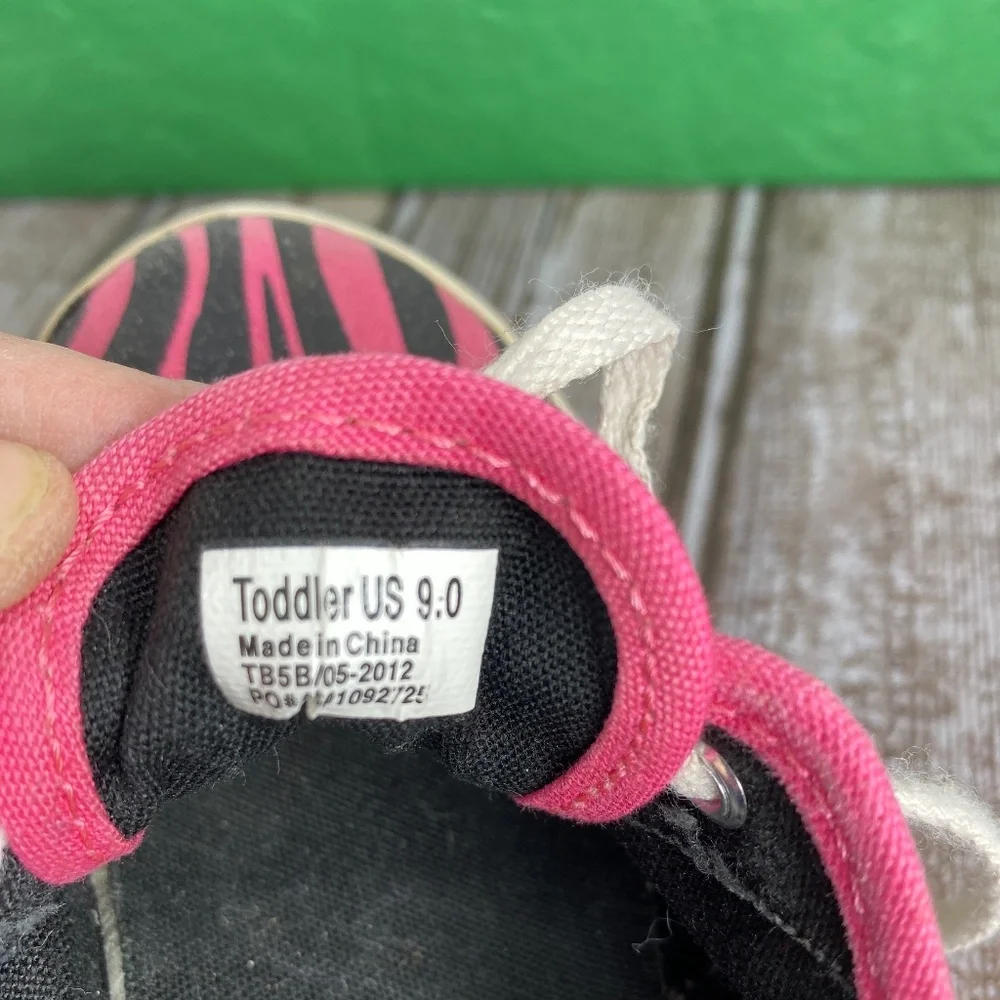 Vans Toddler US-9 Pink Black Glitter Zebra Tiger Animal Stripe Shoes (BOX-D) - Picture 8 of 8